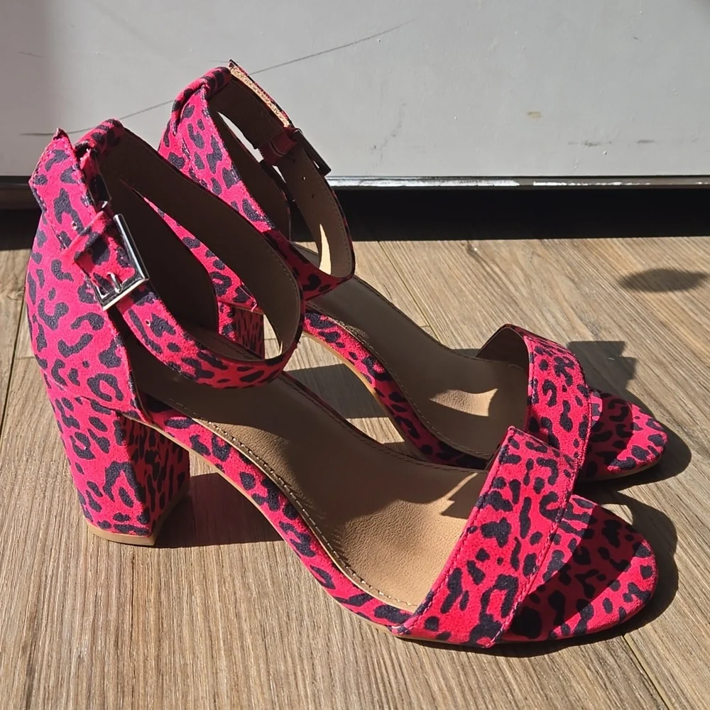 Torrid Hot Pink Leopard Print Heeled Open Toe Shoe - Picture 3 of 8